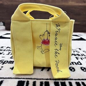 Disney - Winnie The Pooh Hanging By The String Mini Tote 7in x 6in